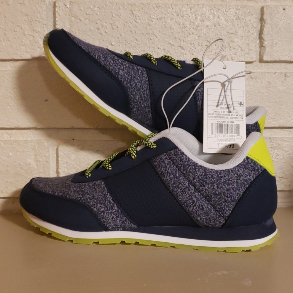 Cat & Jack kids sneakers